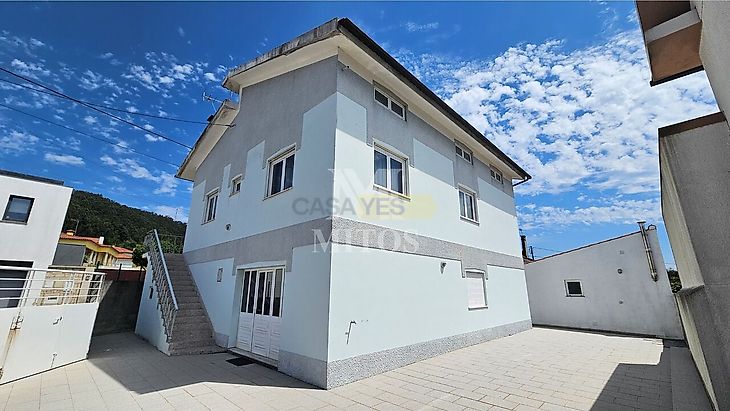 main-listing-picture-0