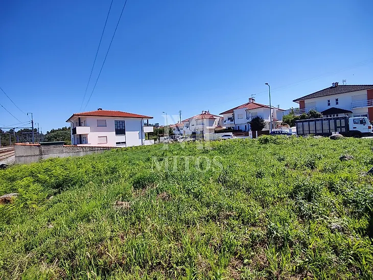 main-listing-picture-0