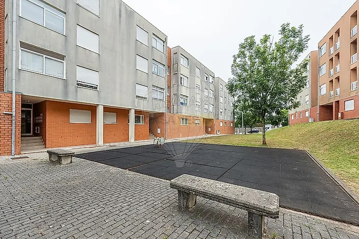 main-listing-picture-0
