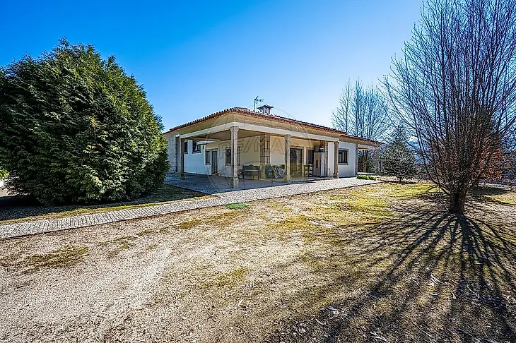 main-listing-picture-0