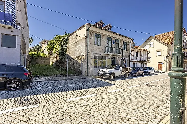 main-listing-picture-0