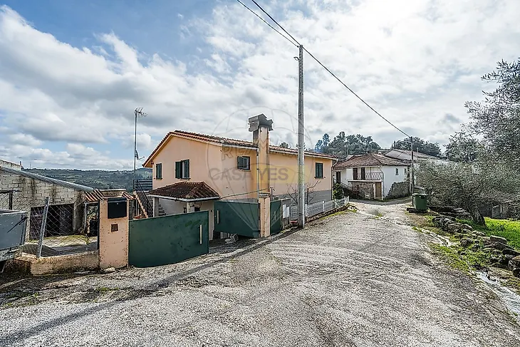 main-listing-picture-0