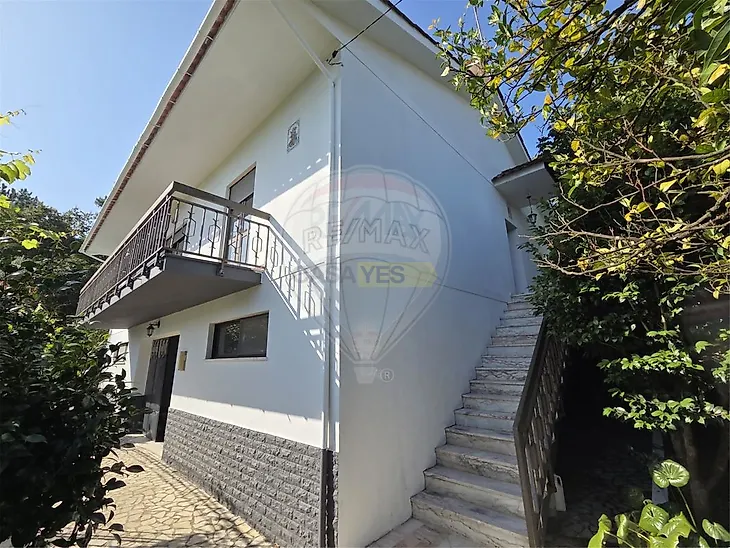 main-listing-picture-0