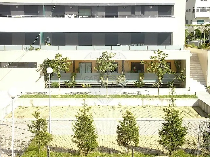 main-listing-picture-0