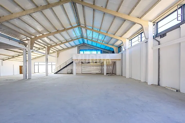 main-listing-picture-0