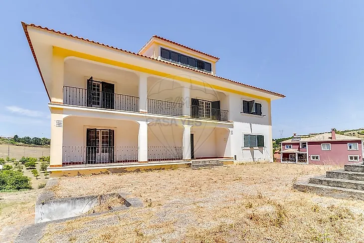main-listing-picture-0