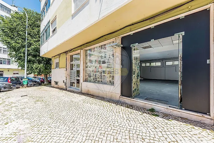 main-listing-picture-0