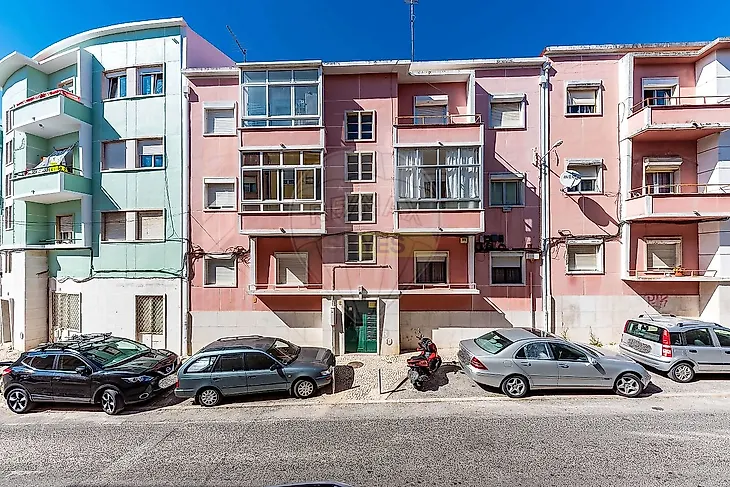 main-listing-picture-0