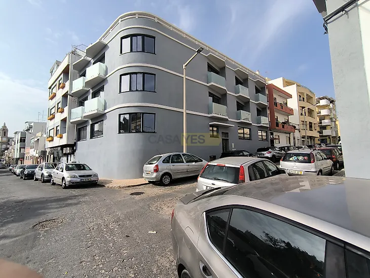 main-listing-picture-0