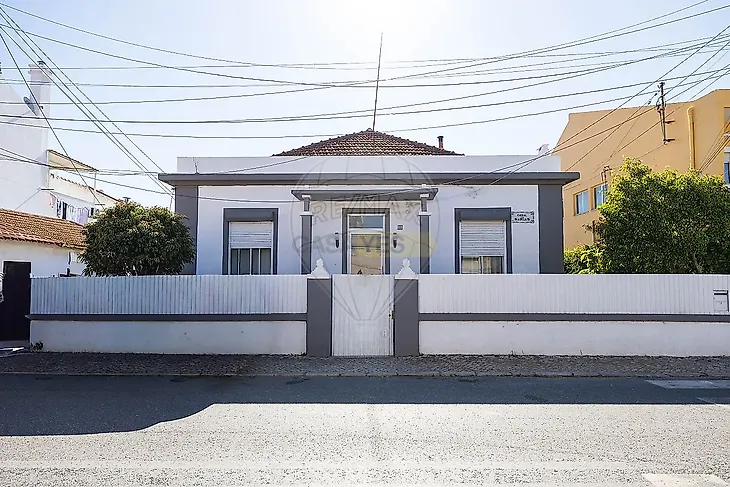 main-listing-picture-0