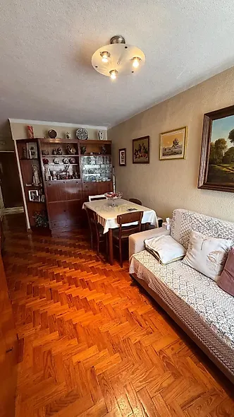 main-listing-picture-0