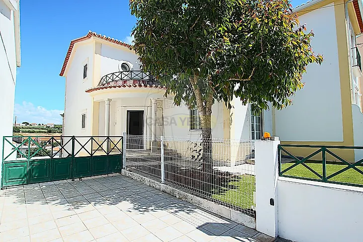 main-listing-picture-0