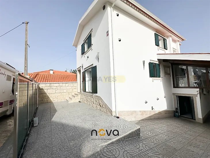 main-listing-picture-0
