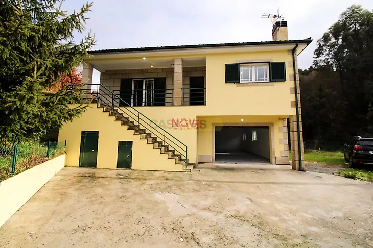 main-listing-picture-0
