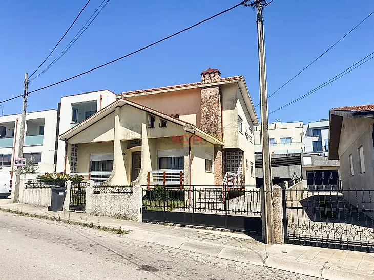 main-listing-picture-0