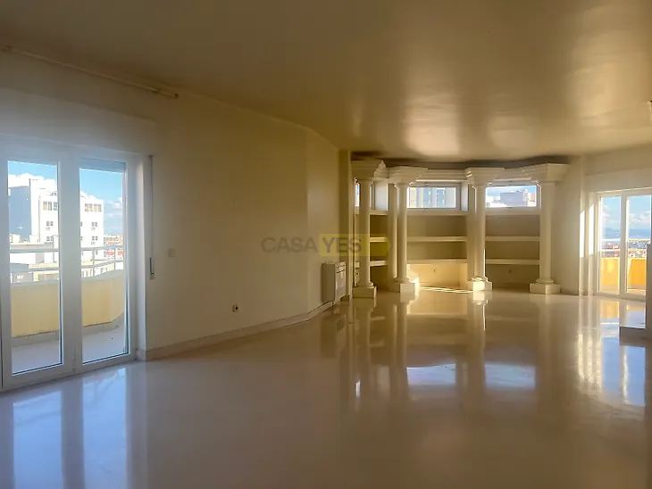 main-listing-picture-0