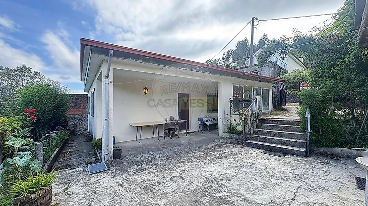 main-listing-picture-0