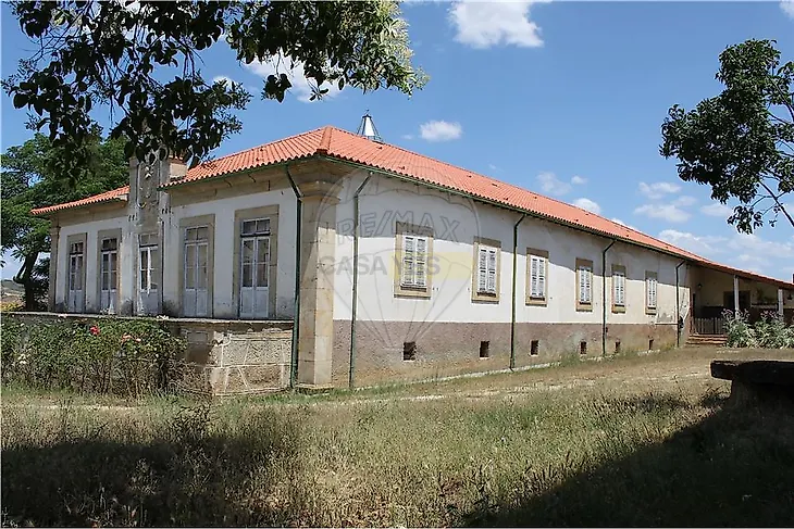 main-listing-picture-0