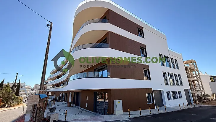 main-listing-picture-0