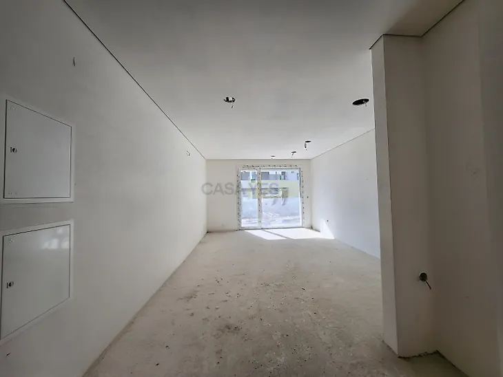 main-listing-picture-0