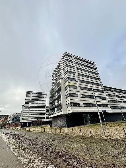main-listing-picture-0