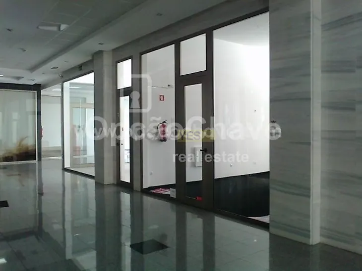 main-listing-picture-0