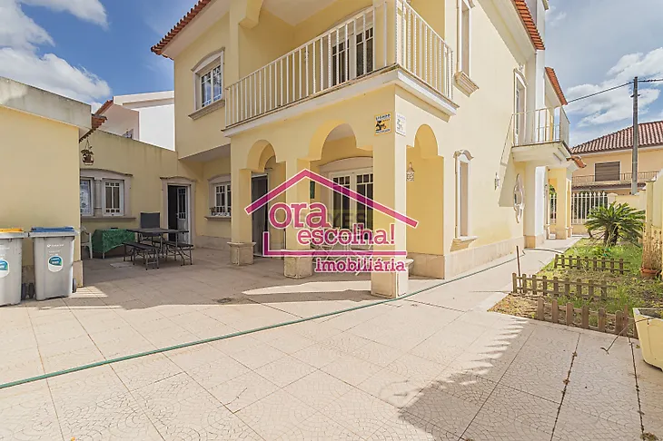 main-listing-picture-0
