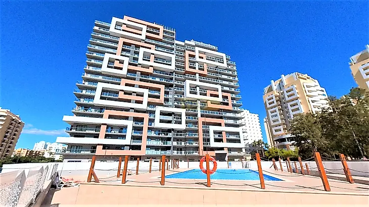 main-listing-picture-0