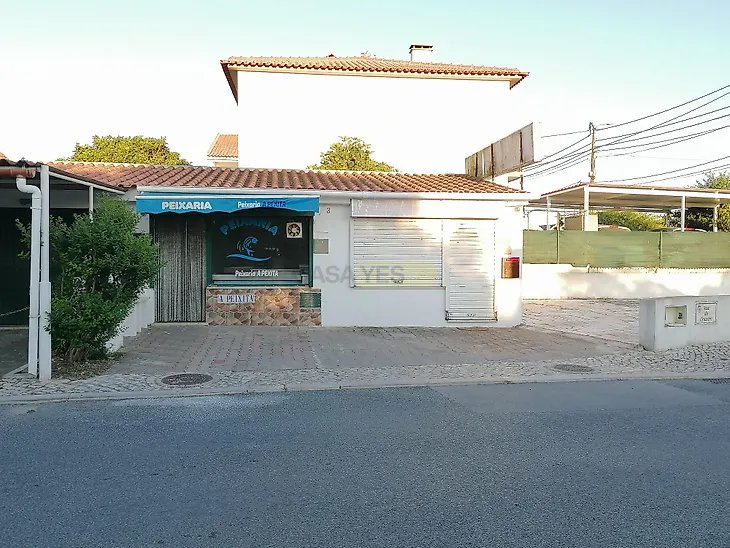 main-listing-picture-0