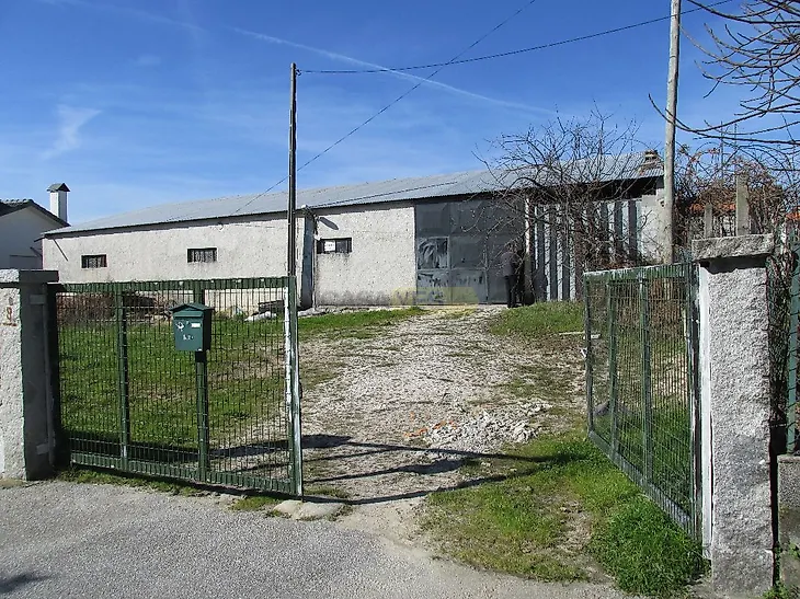 main-listing-picture-0