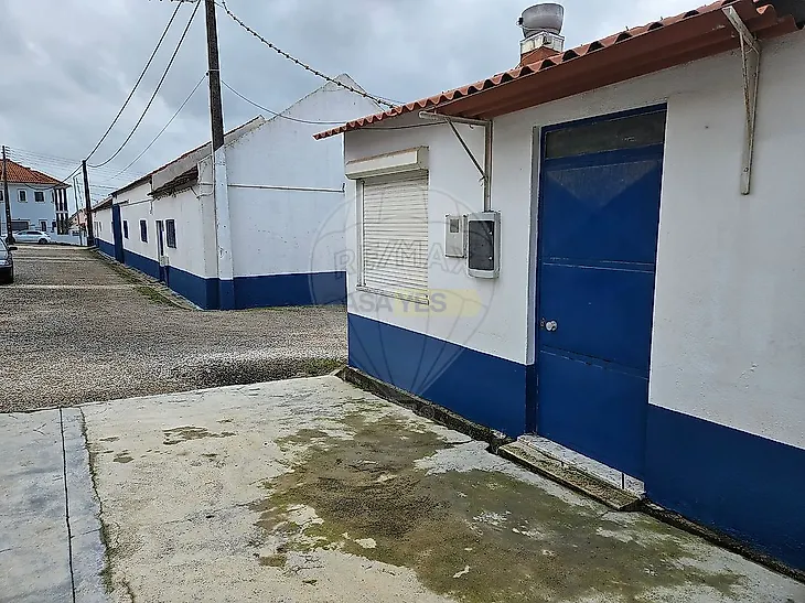 main-listing-picture-0