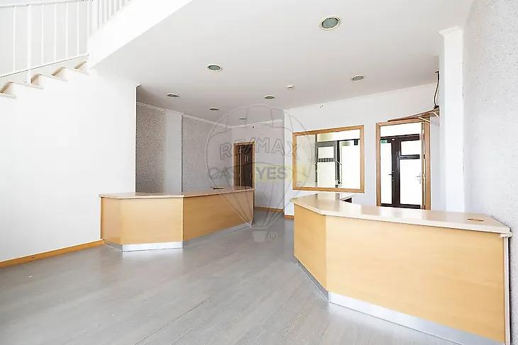 main-listing-picture-0