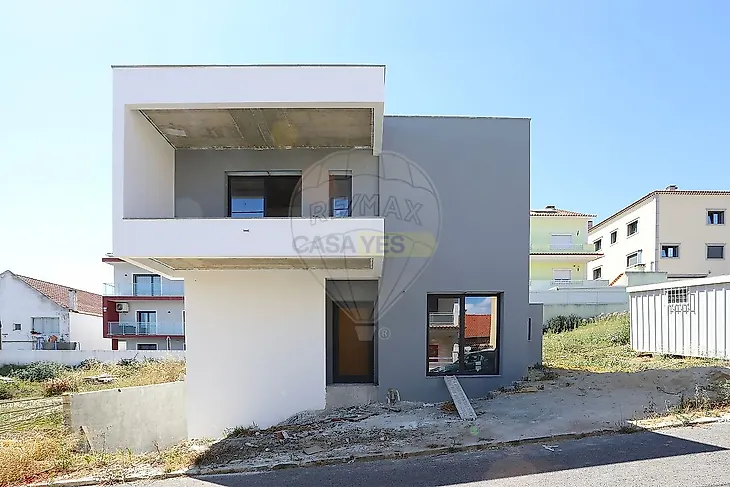 main-listing-picture-0