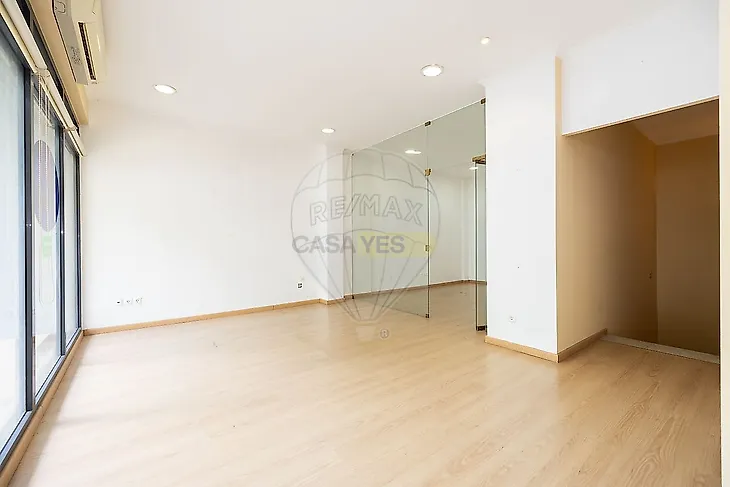 main-listing-picture-0
