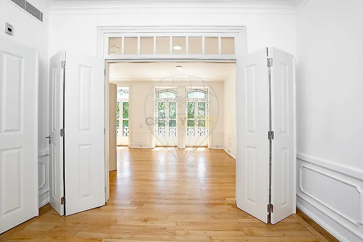 main-listing-picture-0