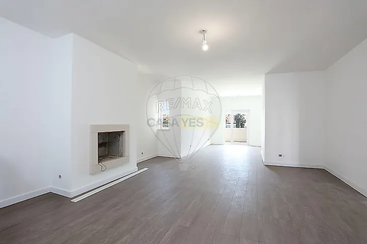 main-listing-picture-0