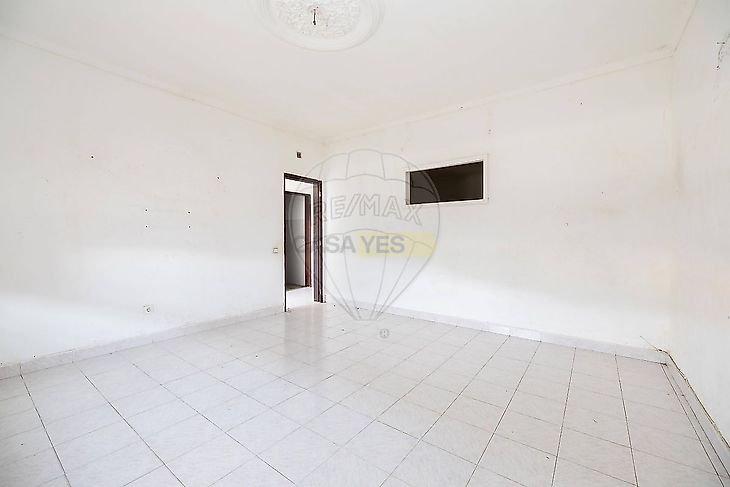 main-listing-picture-0