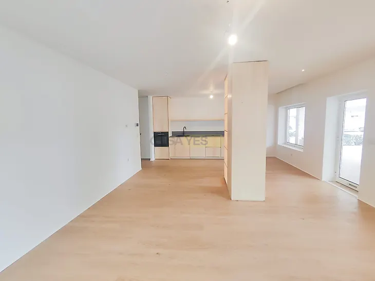 main-listing-picture-0