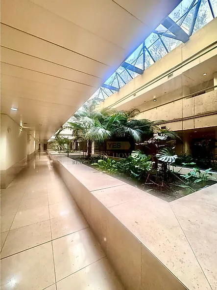main-listing-picture-0
