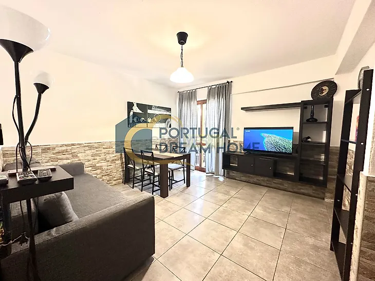 main-listing-picture-0
