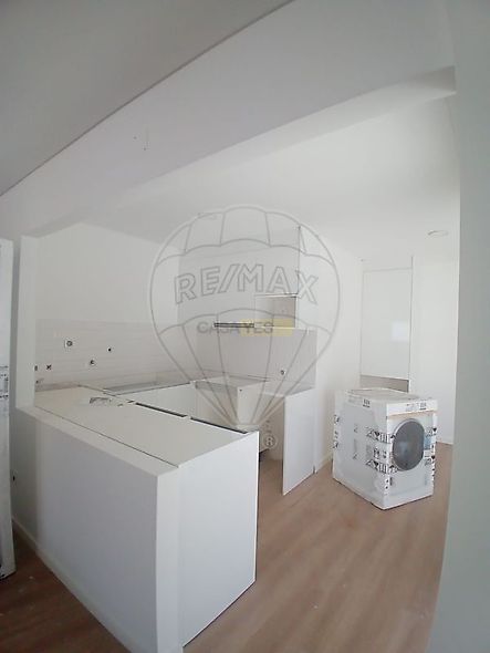 main-listing-picture-0