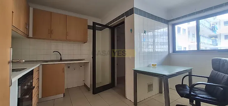 main-listing-picture-0