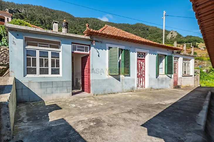 main-listing-picture-0