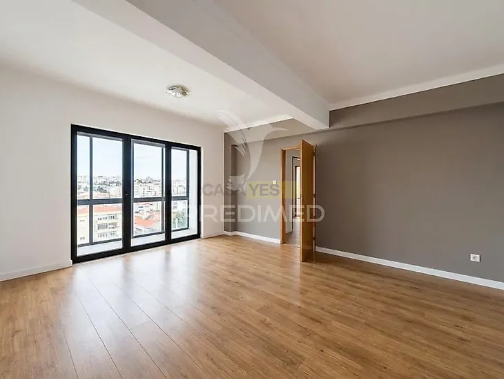 main-listing-picture-0