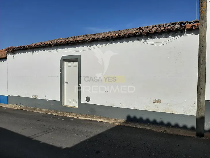 main-listing-picture-0