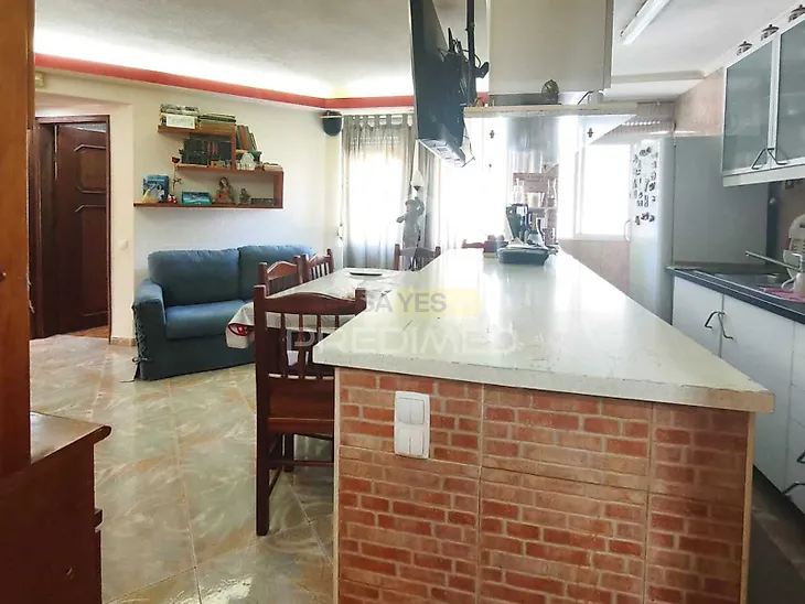 main-listing-picture-0