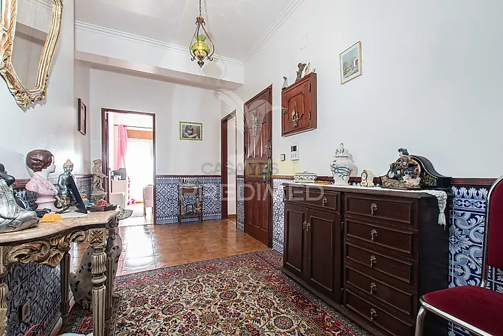 main-listing-picture-0