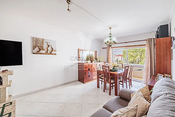 main-listing-picture-0