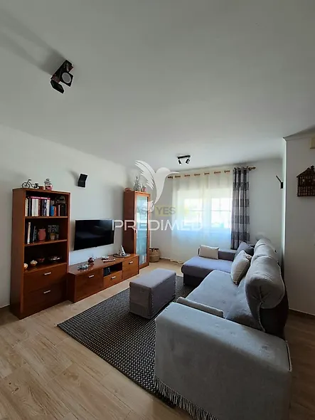 main-listing-picture-0