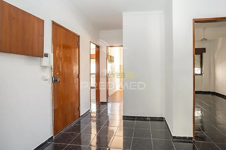 main-listing-picture-0